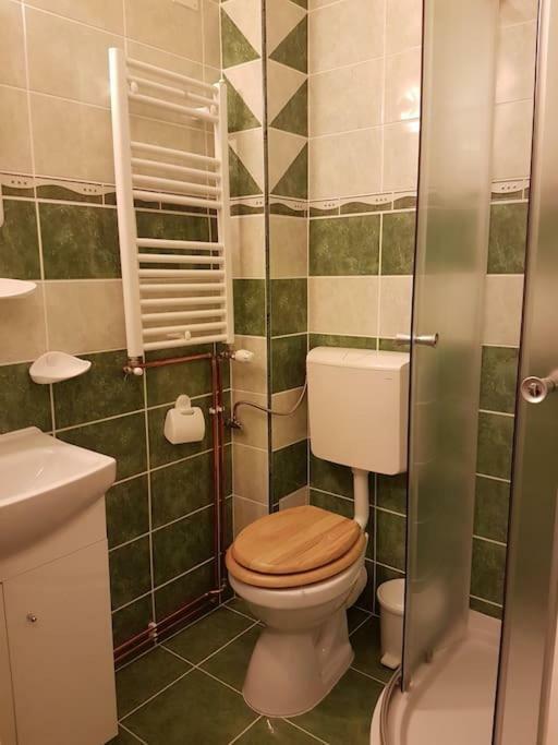 Recea186 Guest House Recea  ภายนอก รูปภาพ